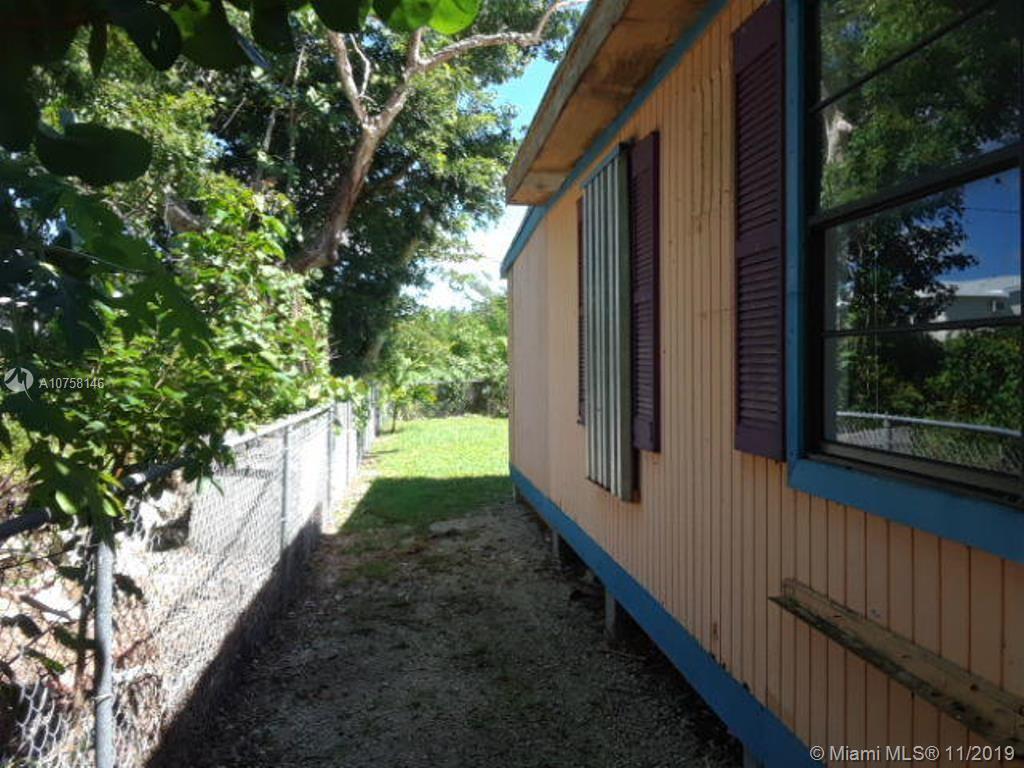 Other Fl Key, FL 33042,647 40th St