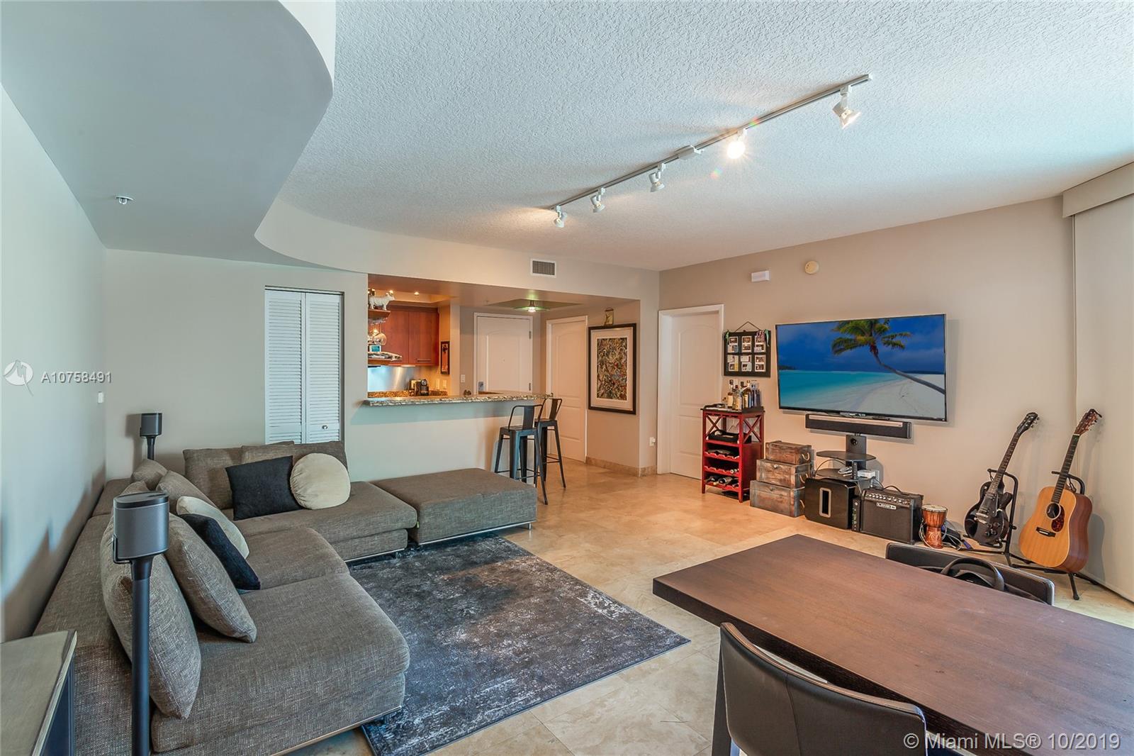 Miami Beach, FL 33139,110 Washington Ave #2516