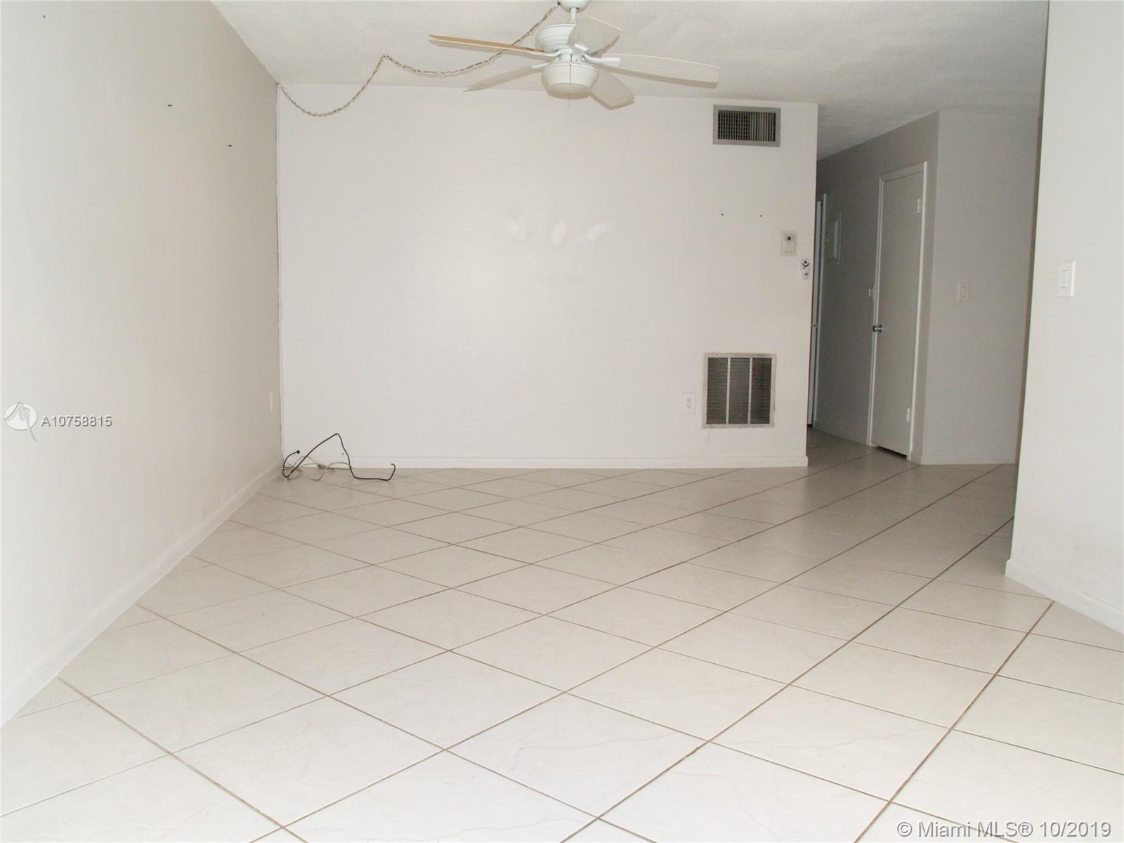 Hollywood, FL 33020,1747 Rodman St #309