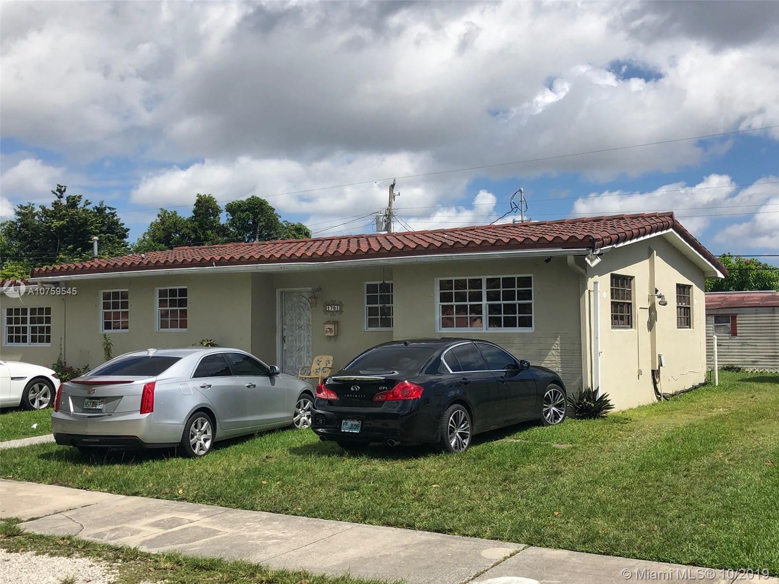 1701 SW 87th Pl, Miami, FL 33165