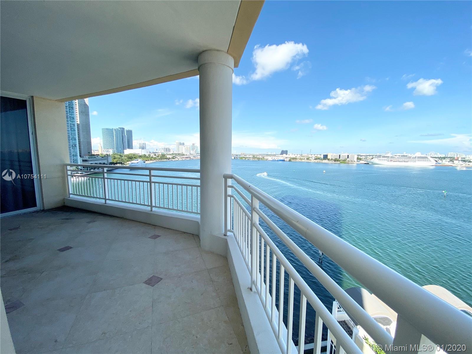 848 Brickell Key Dr #901, Miami, FL 33131