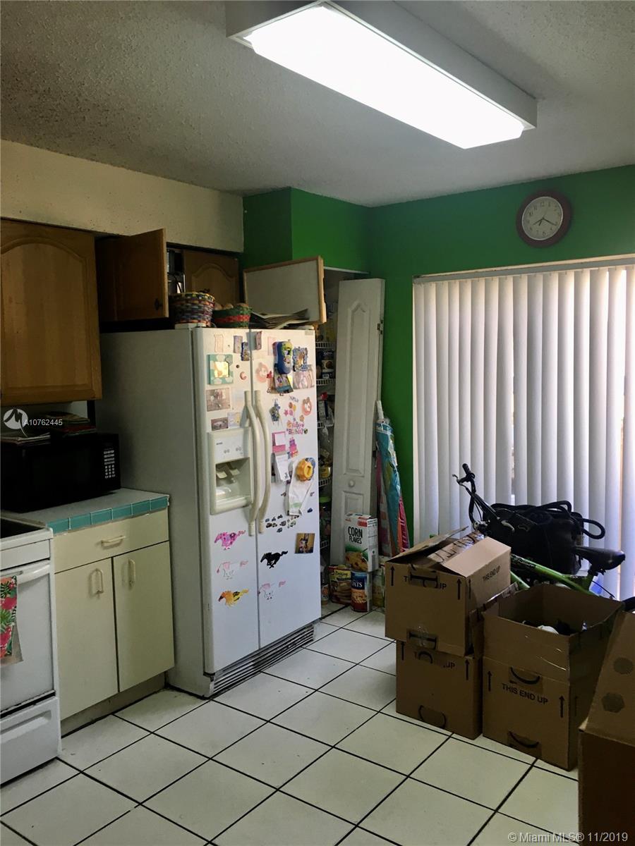 Miami, FL 33193,8249 SW 149th Ct #6-205