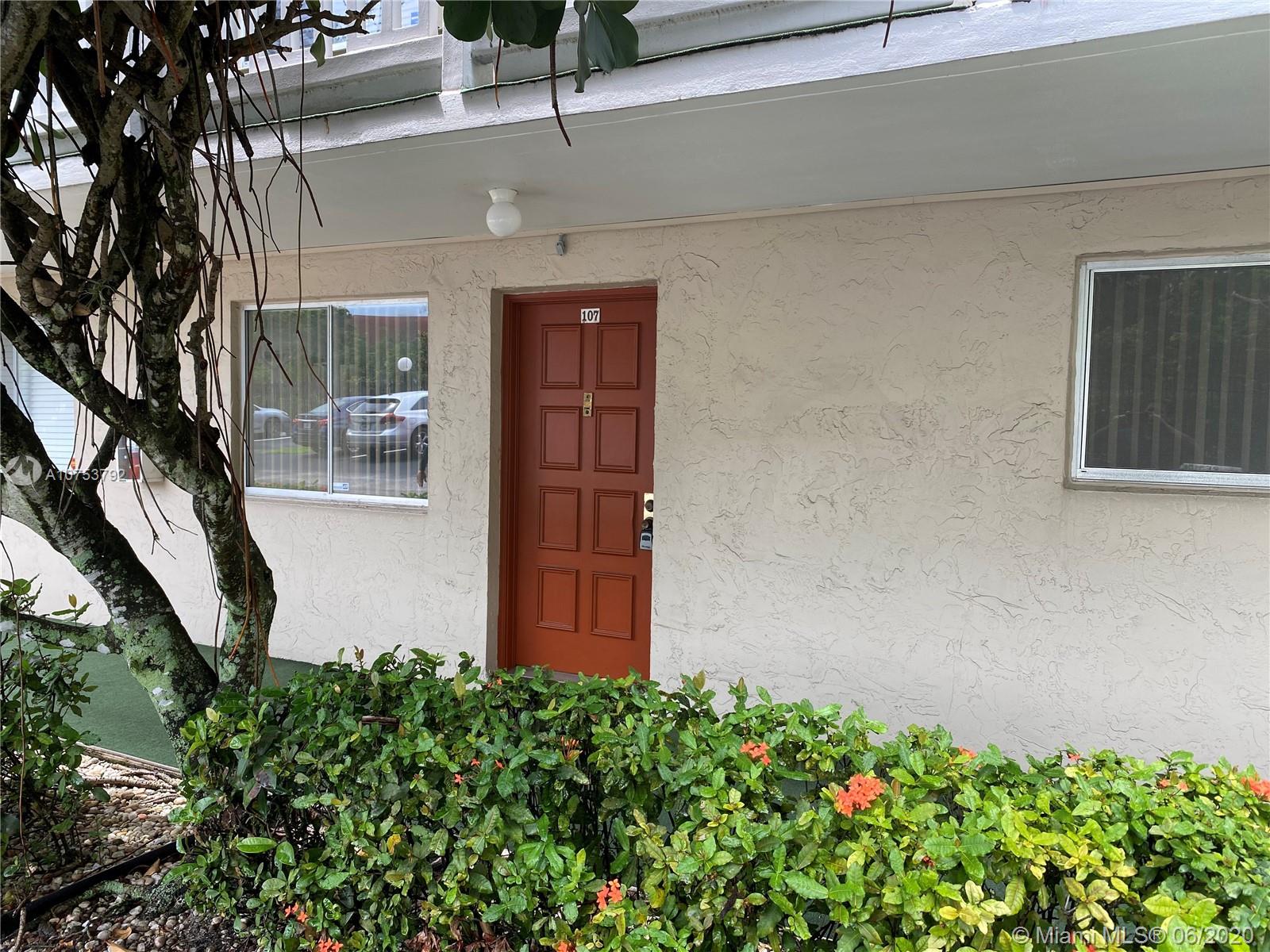 Lauderhill, FL 33319,3571 Inverrary Dr #107