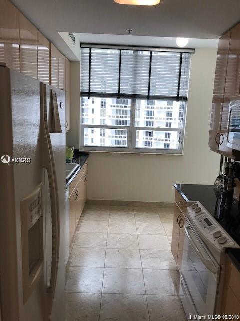 Miami, FL 33131,801 Brickell Key Blvd #2210