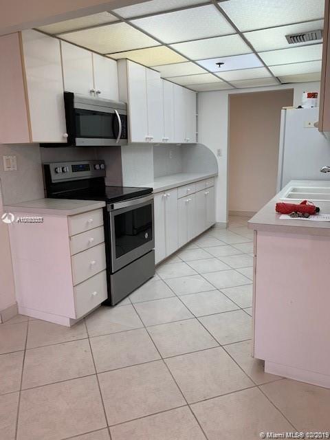 Sunny Isles Beach, FL 33160,Address not disclosed