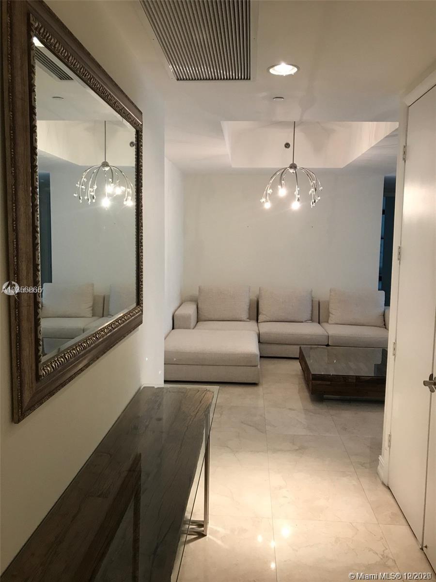 Sunny Isles Beach, FL 33160,16001 Collins Ave #2705