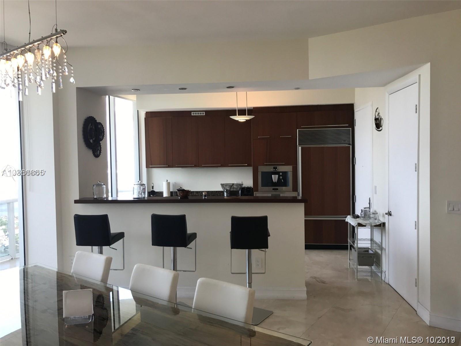 Sunny Isles Beach, FL 33160,16001 Collins Ave #2705