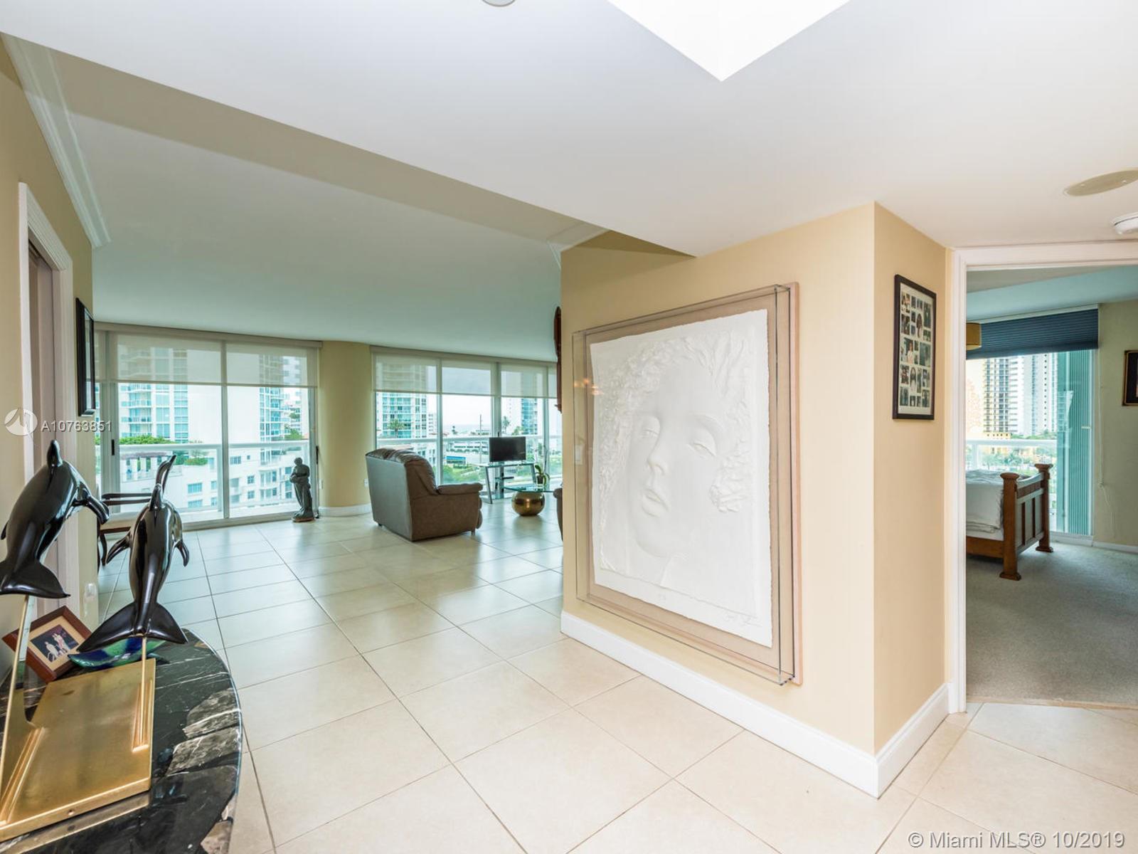 Sunny Isles Beach, FL 33160,16500 Collins Ave #751