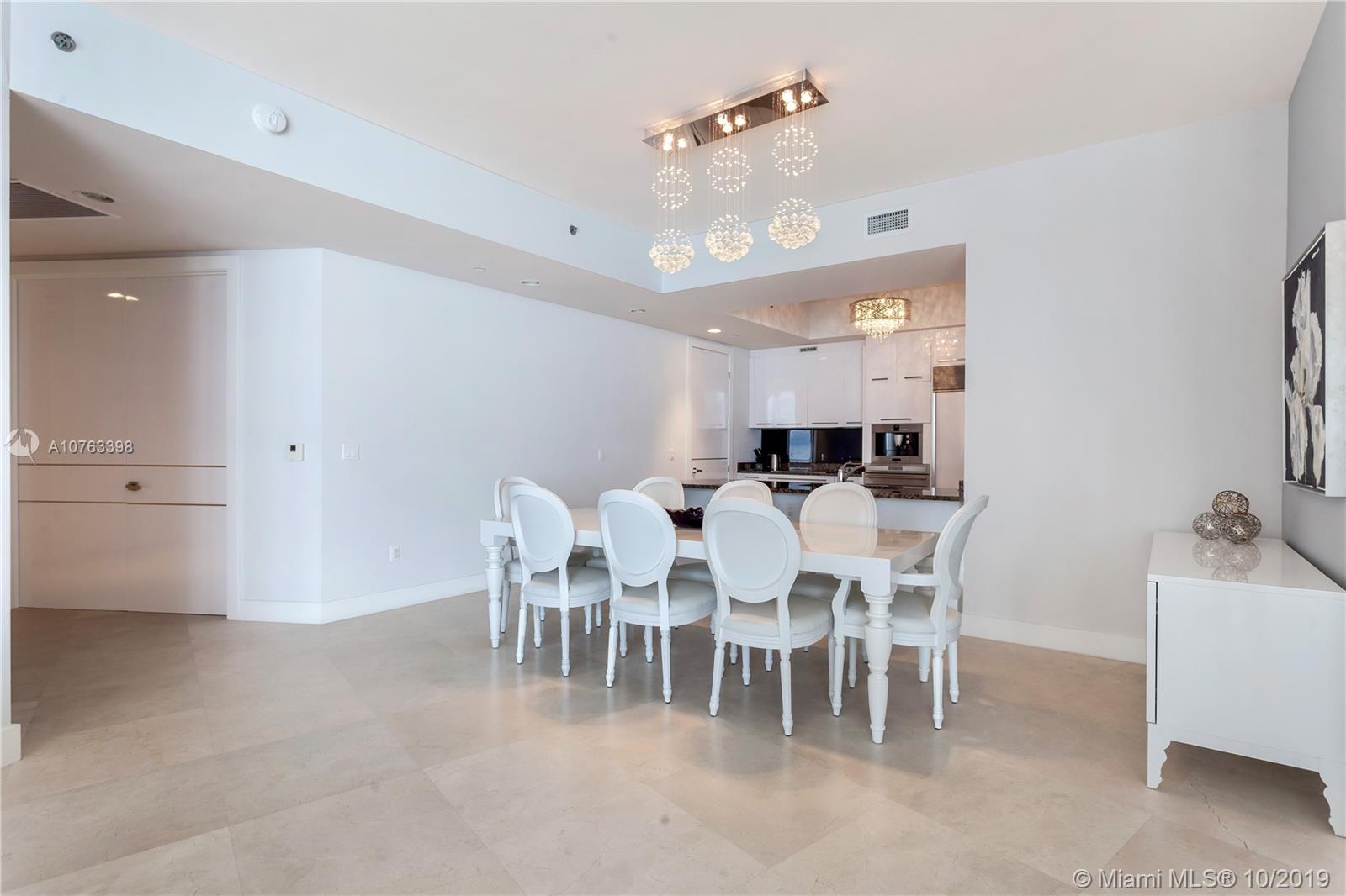 Sunny Isles Beach, FL 33160,15901 Collins Ave #1907