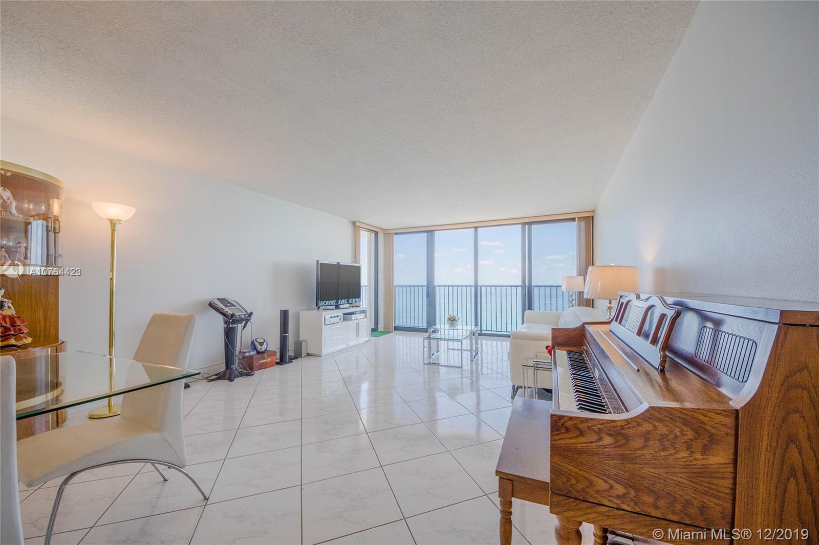 Hollywood, FL 33019,2201 S Ocean Dr #2103