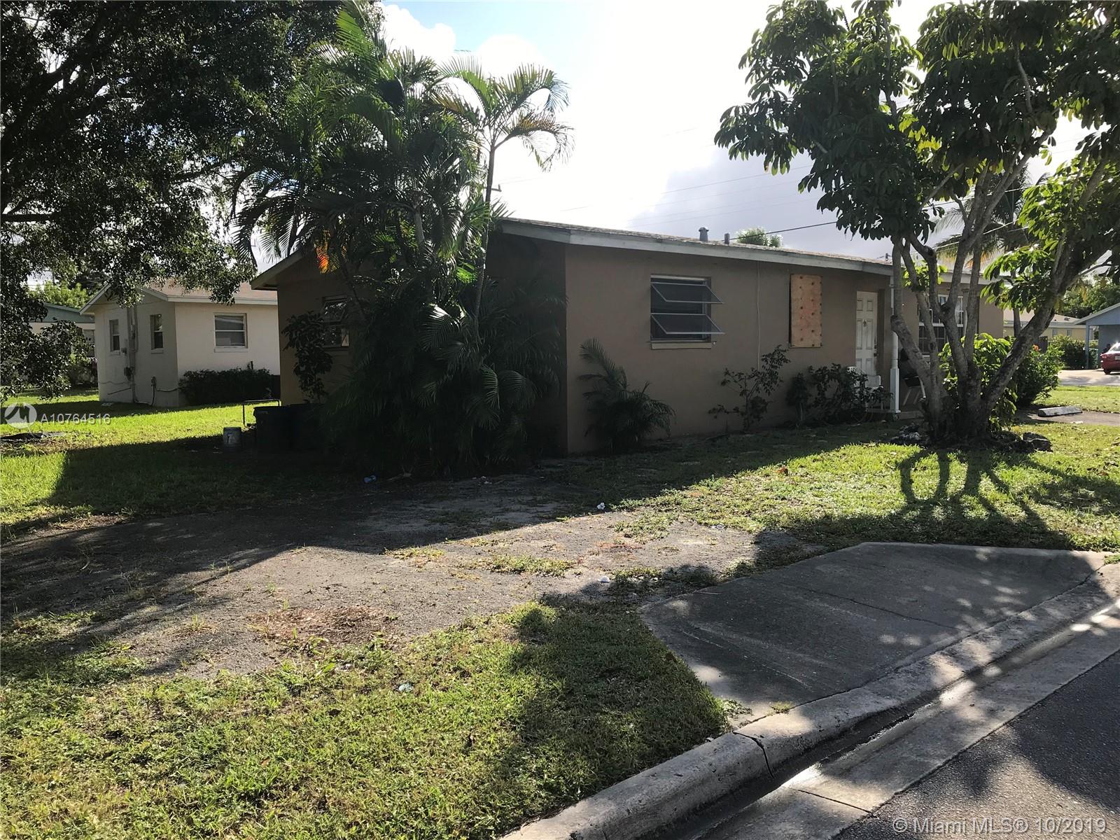 Riviera Beach, FL 33404,1585 W 34th St