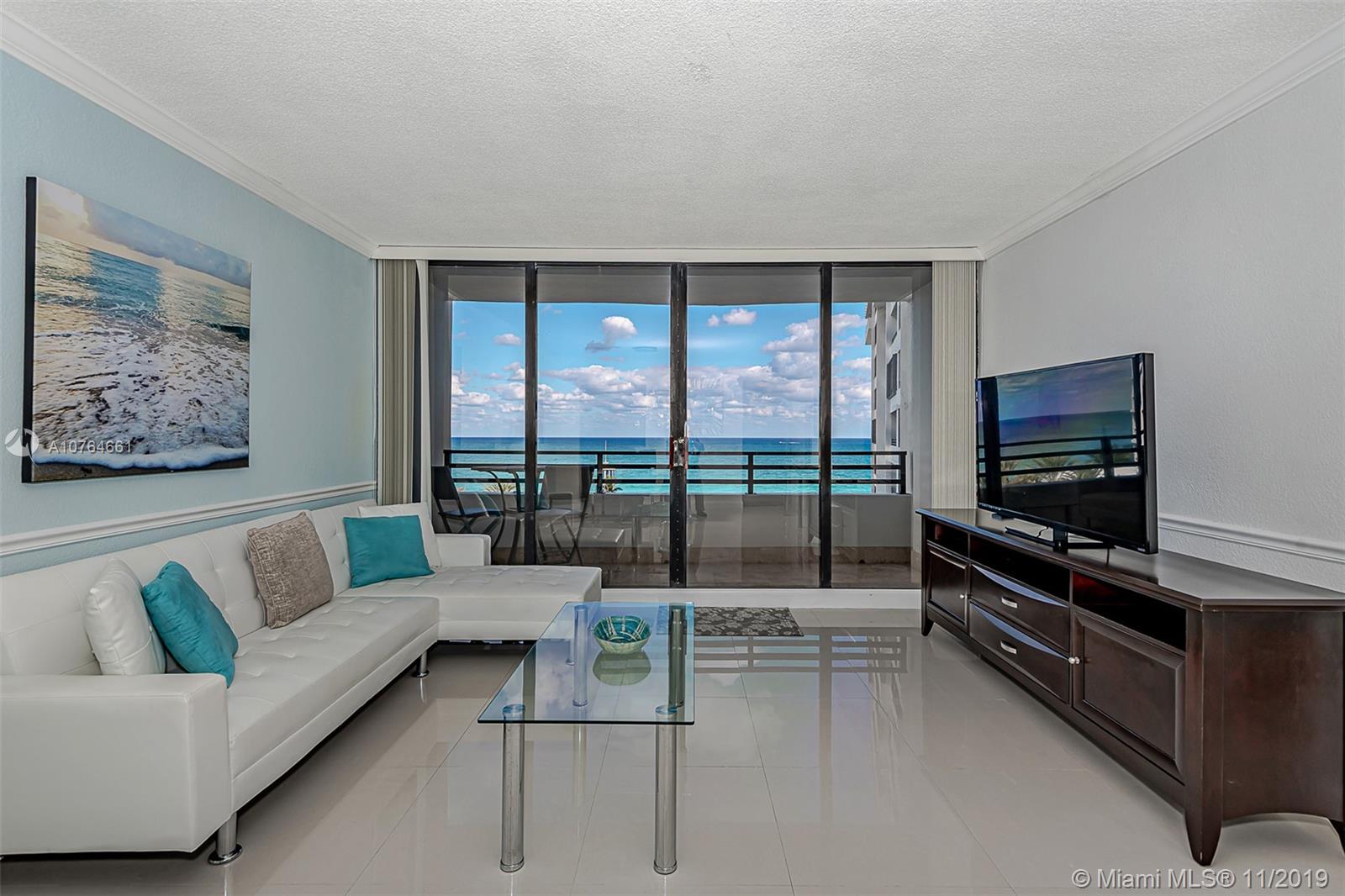 Hollywood, FL 33019,3505 S Ocean Dr #707