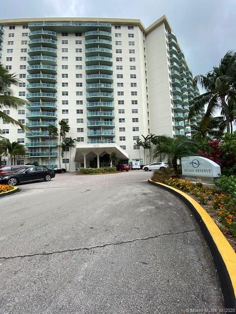 Sunny Isles Beach, FL 33160,19370 Collins Ave #306