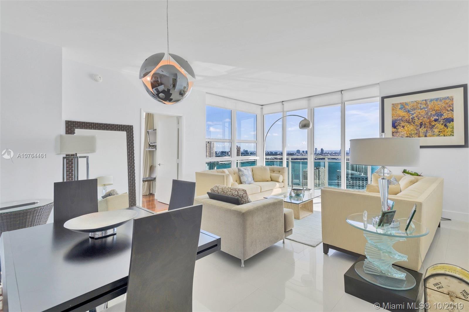 Miami, FL 33131,950 Brickell Bay Dr #3710