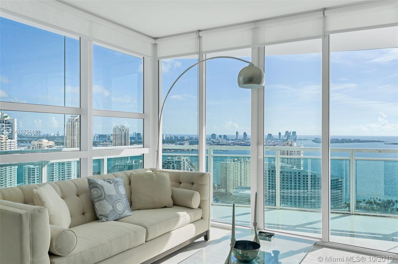 Miami, FL 33131,950 Brickell Bay Dr #3710