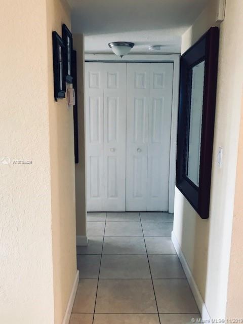 Miami Springs, FL 33166,685 Miller Dr #202E