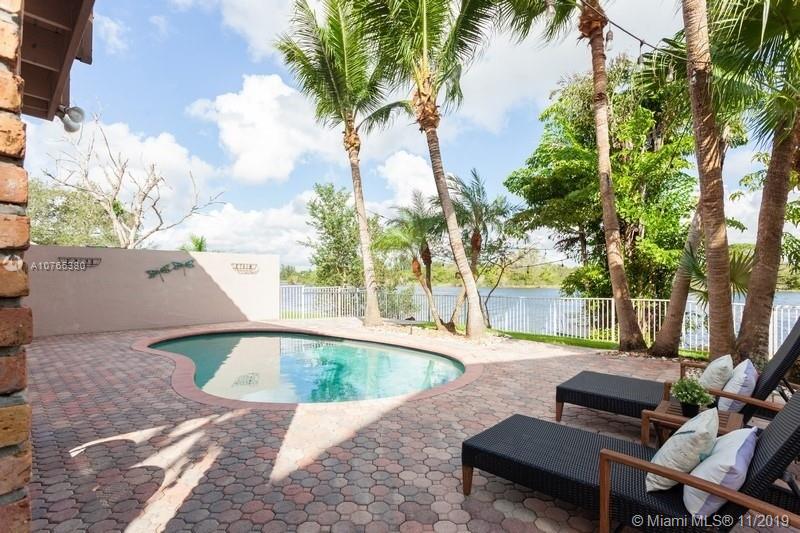 17935 NW 21st St, Pembroke Pines, FL 33029