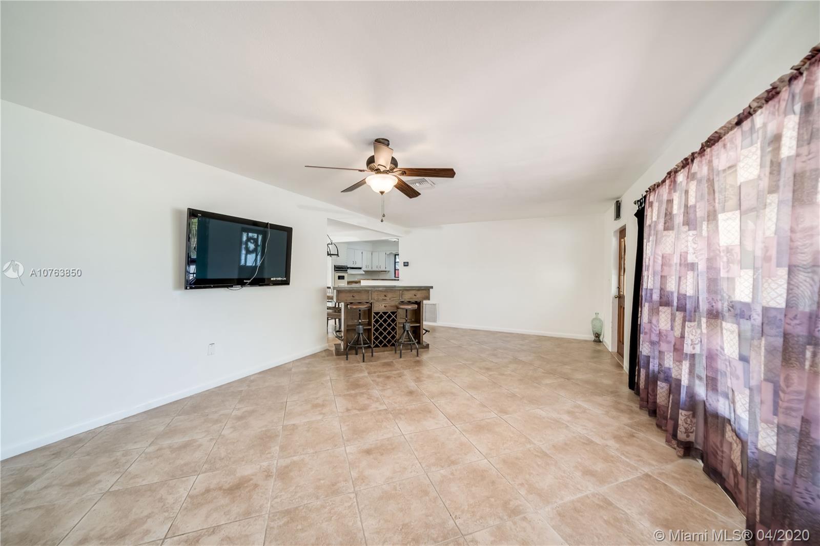 Oakland Park, FL 33334,1300 NE 41st St