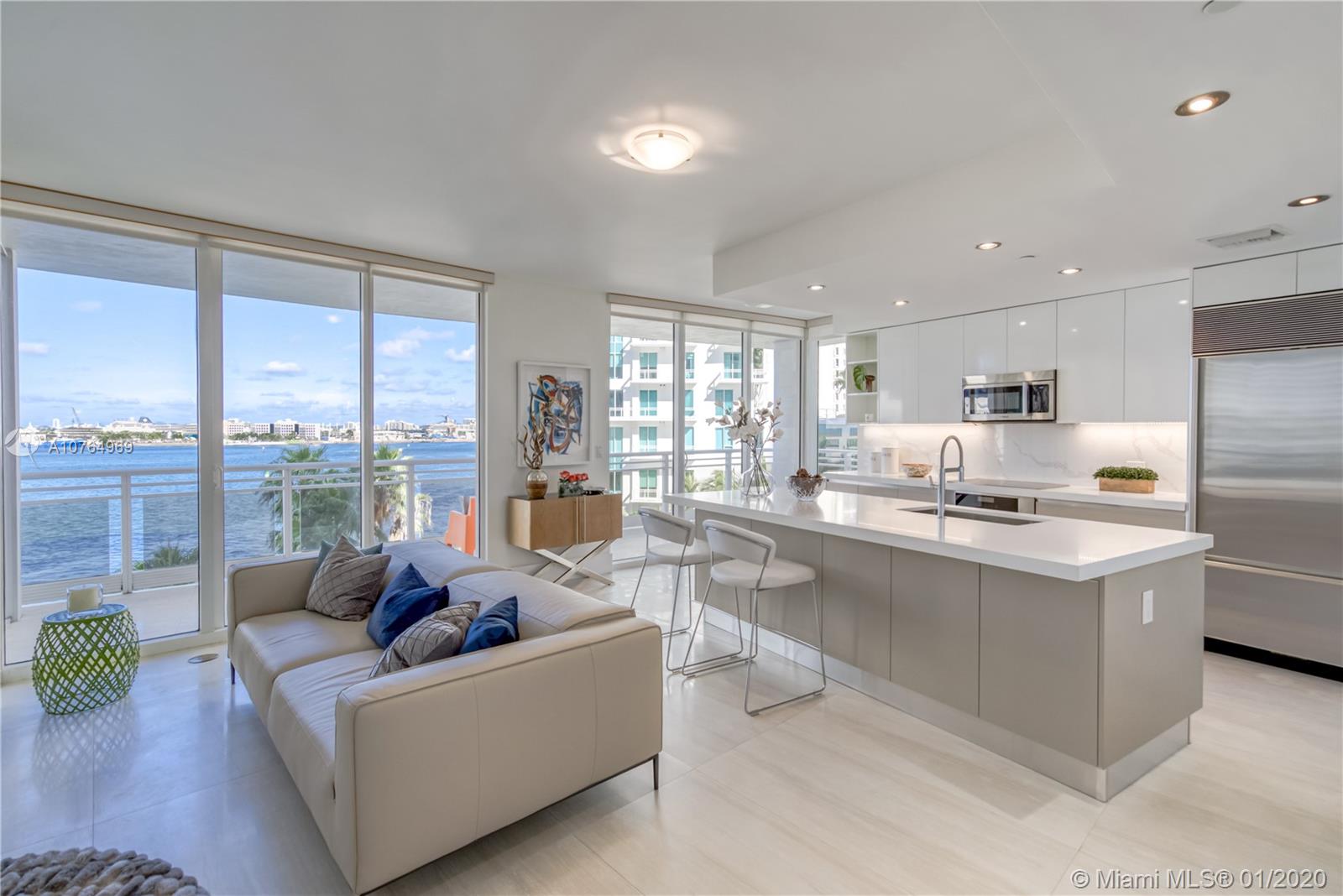 901 Brickell Key Blvd #608, Miami, FL 33131