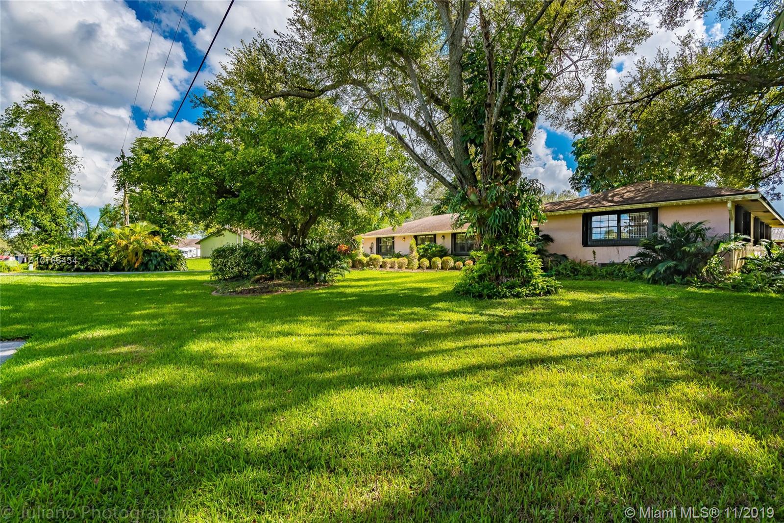 Southwest Ranches, FL 33332,20510 SW 50th Pl