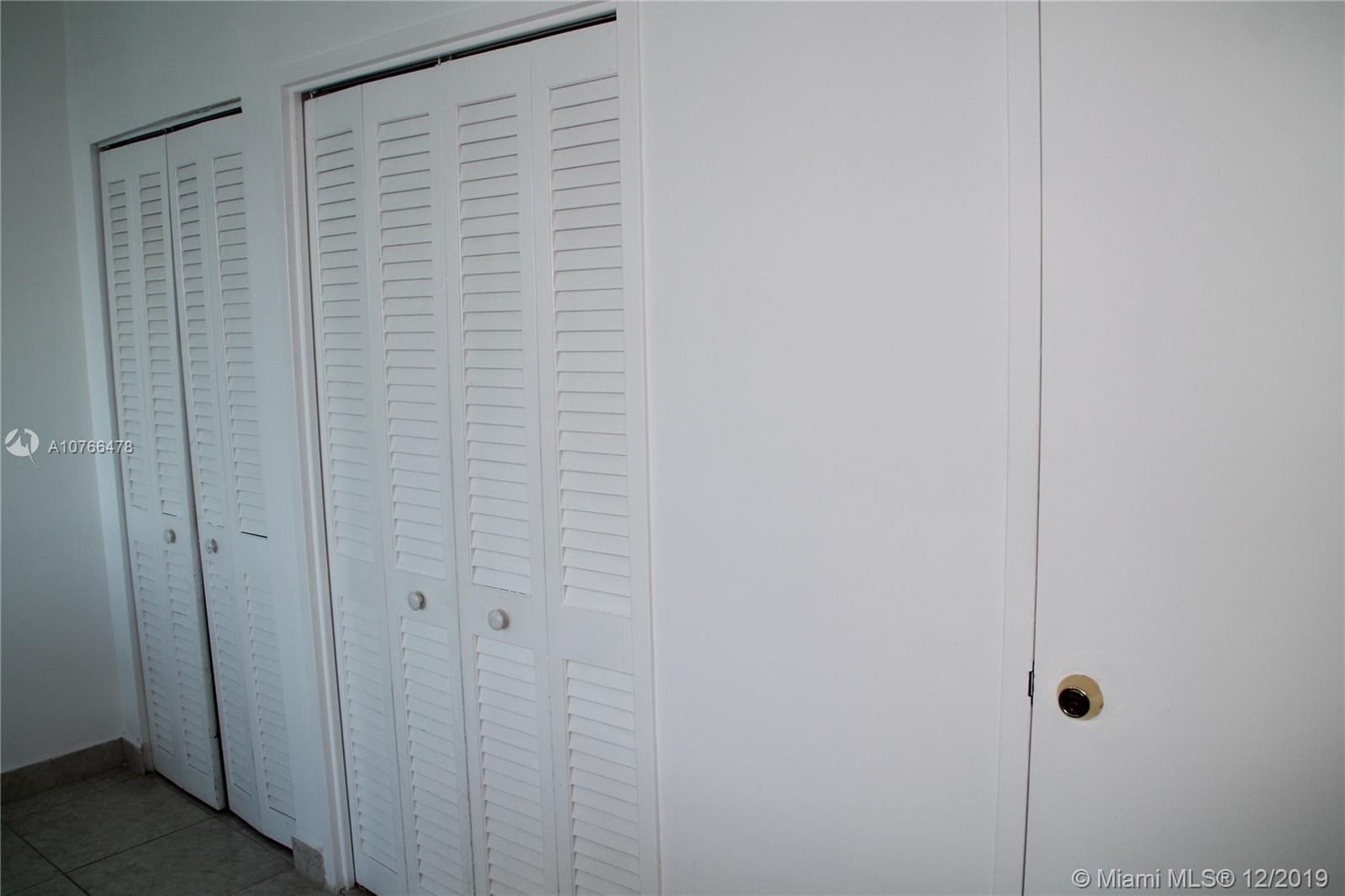 Miami Beach, FL 33140,5445 Collins Ave #1505