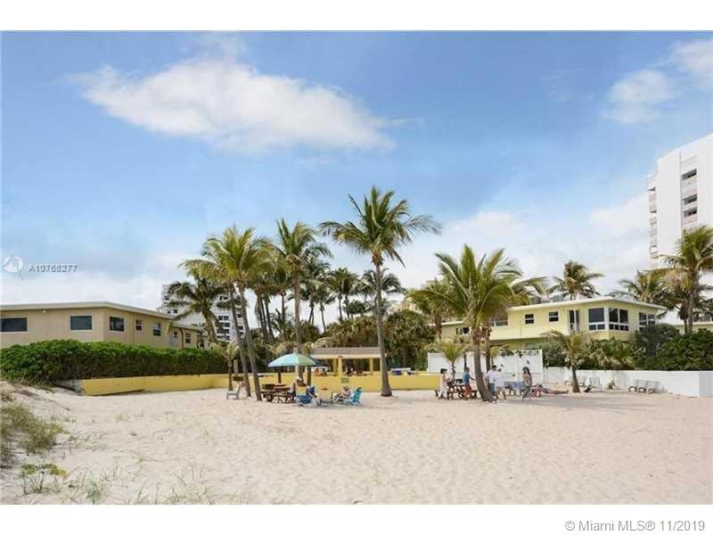 Pompano Beach, FL 33062,2020 Terra Mar Dr. #208