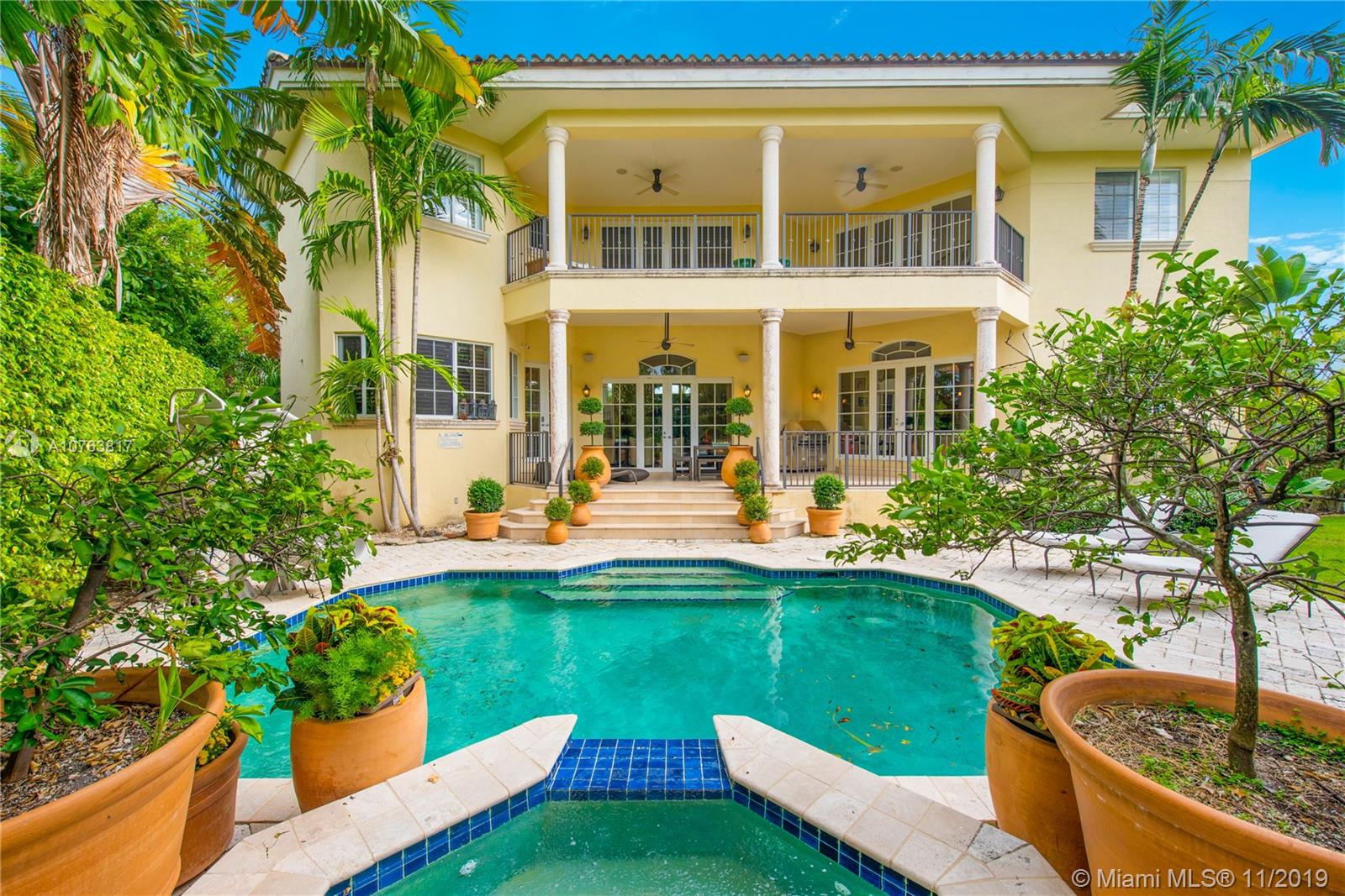 Key Biscayne, FL 33149,380 Harbor Ct