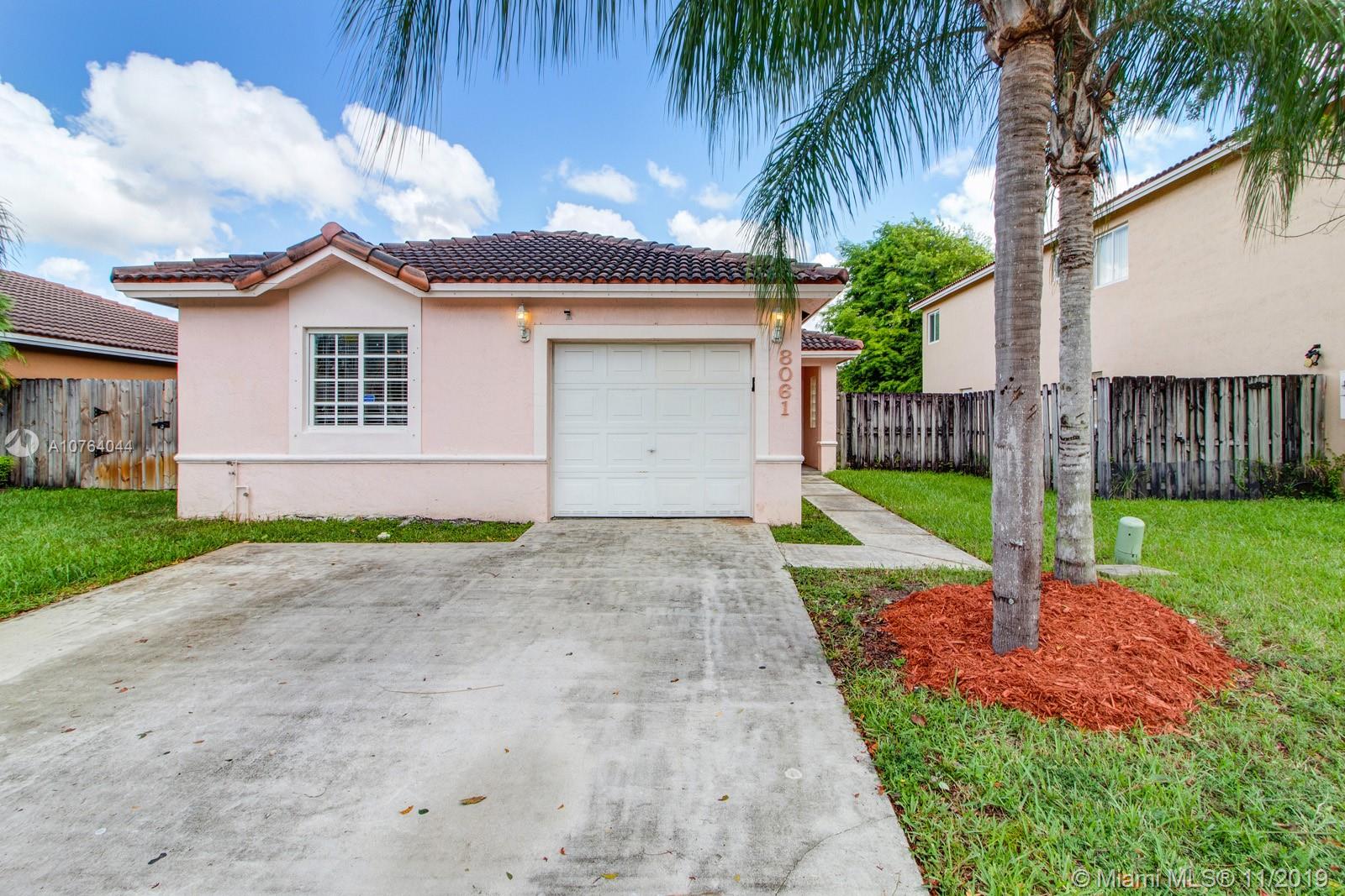 8061 NW 197th St, Hialeah, FL 33015