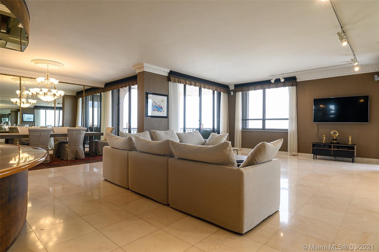 Bal Harbour, FL 33154,10175 Collins Ave #PH5