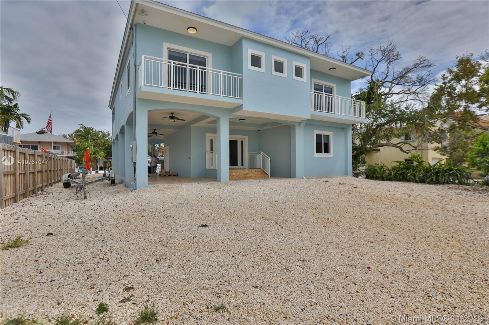 821 Bonito Ln, Other City - Keys/islands/caribbean, FL 33037