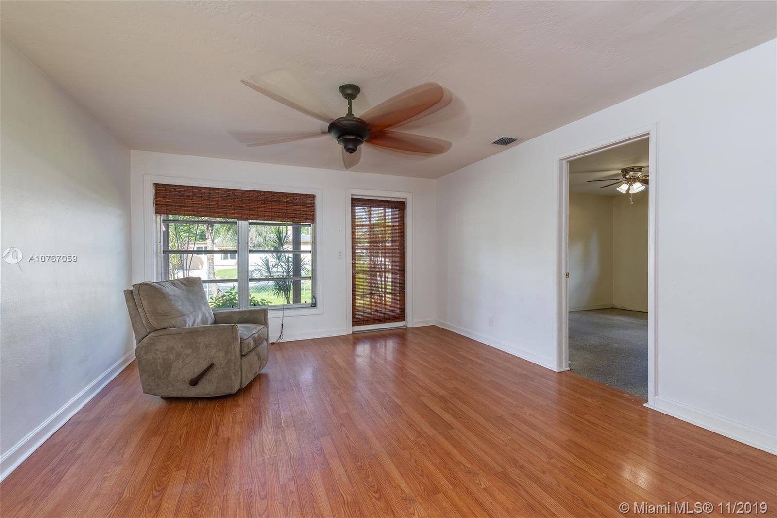 Dania Beach, FL 33314,4068 SW 50th St