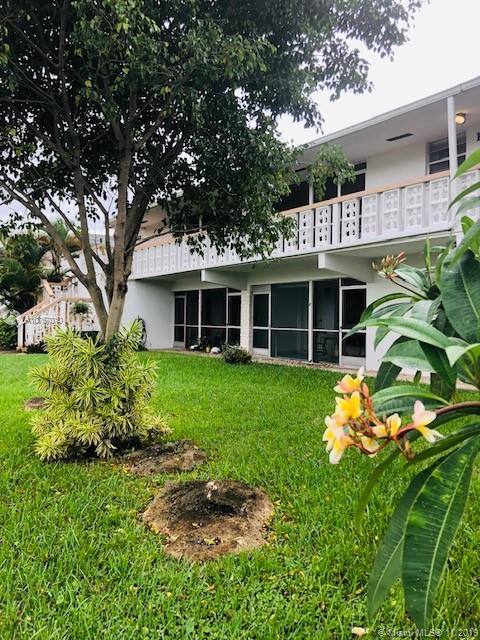 532 S Luna Ct #1,  Hollywood,  FL 33021