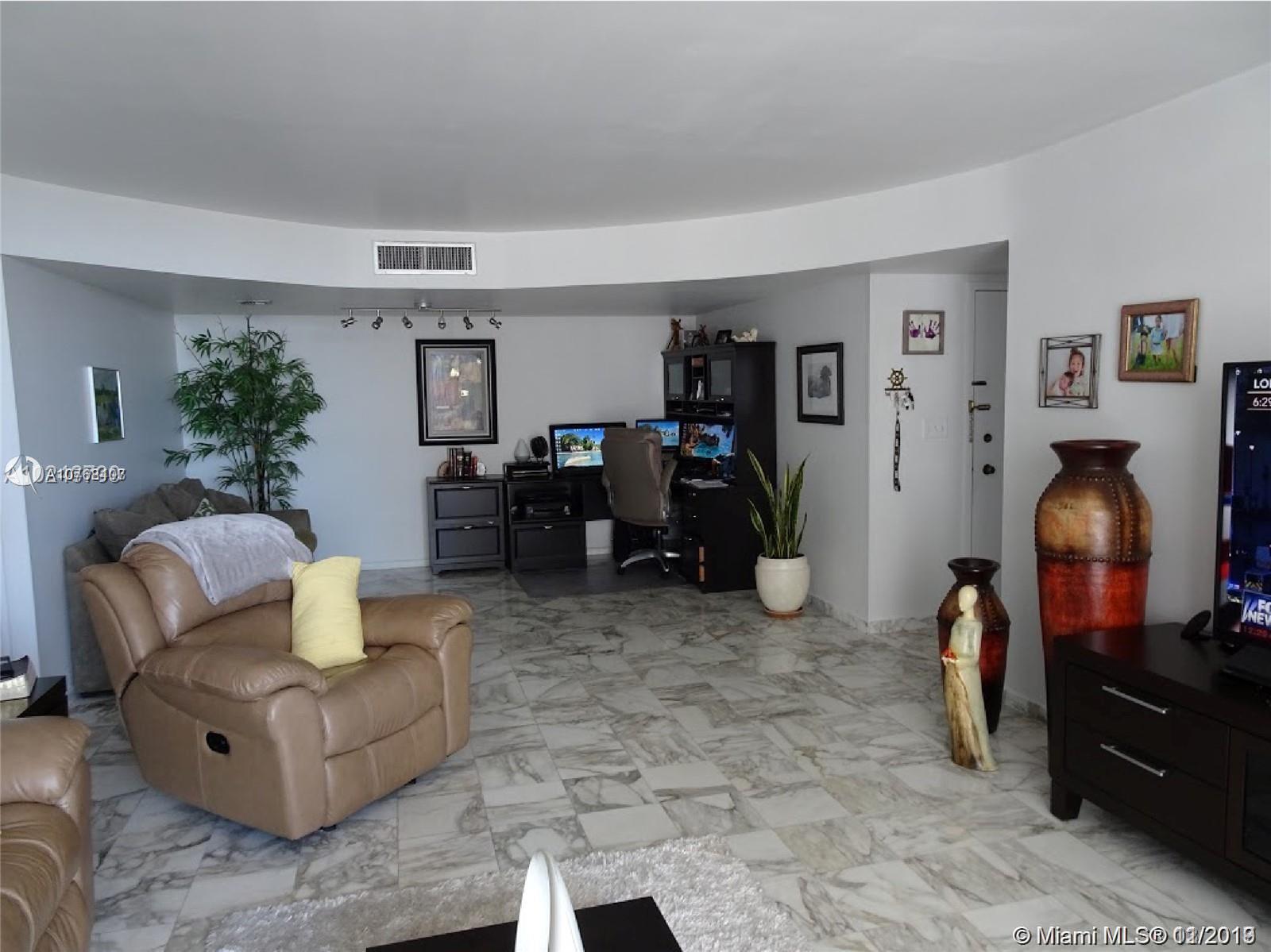 Hollywood, FL 33019,2751 S Ocean Dr #607S