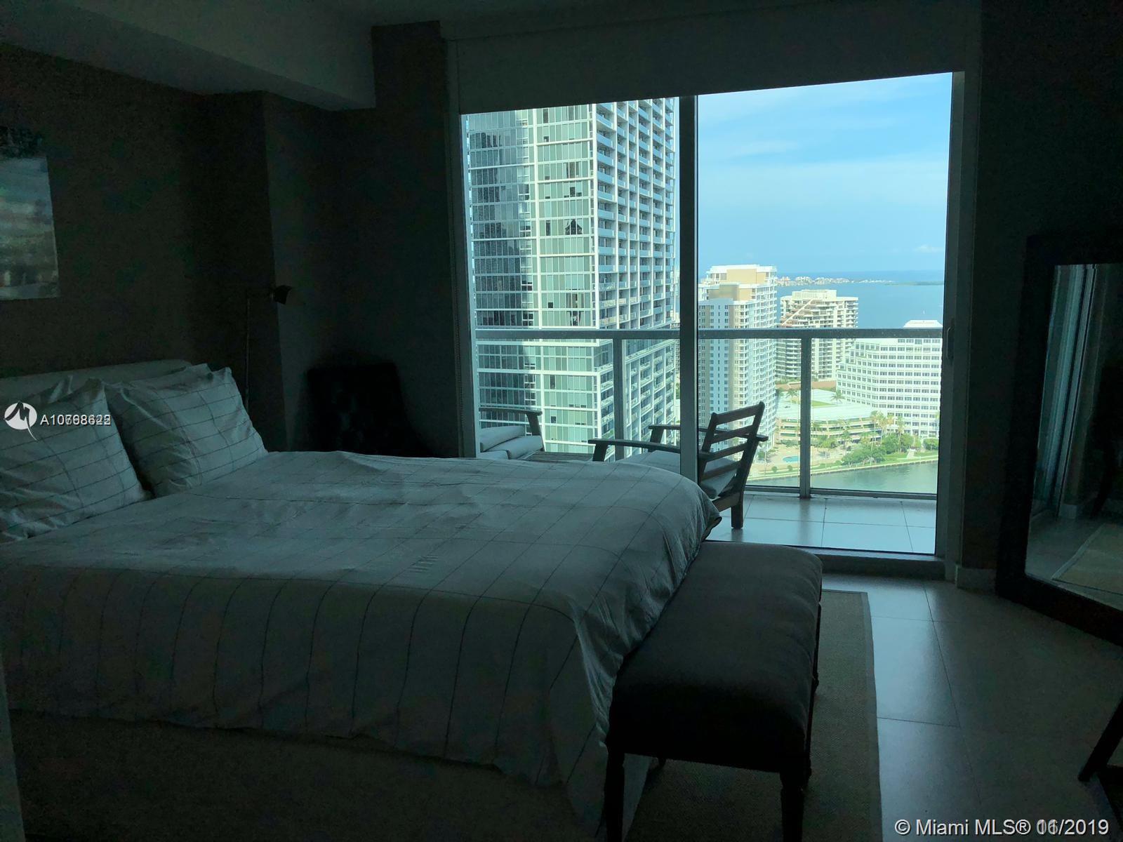 Miami, FL 33131,500 Brickell ave #2802