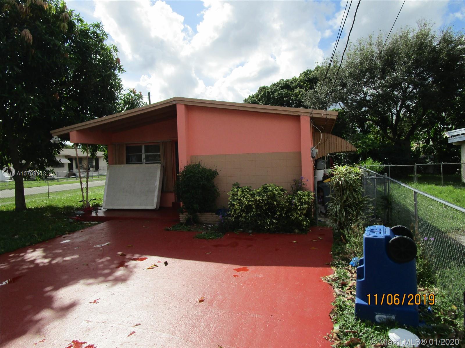 290 NE 171st Ter, North Miami Beach, FL 33162