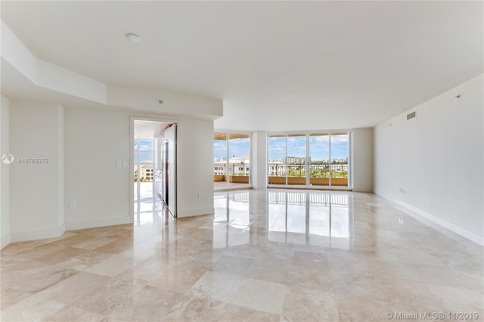 Key Biscayne, FL 33149,765 Crandon Blvd #PH-7