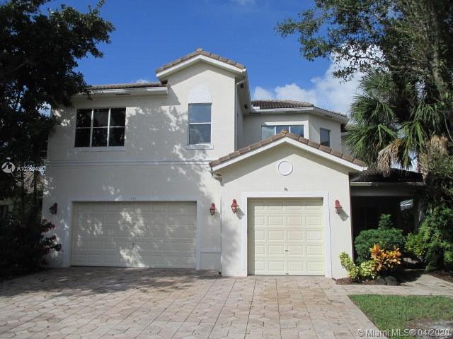 1275 Beacon Cir, Wellington, FL 33414