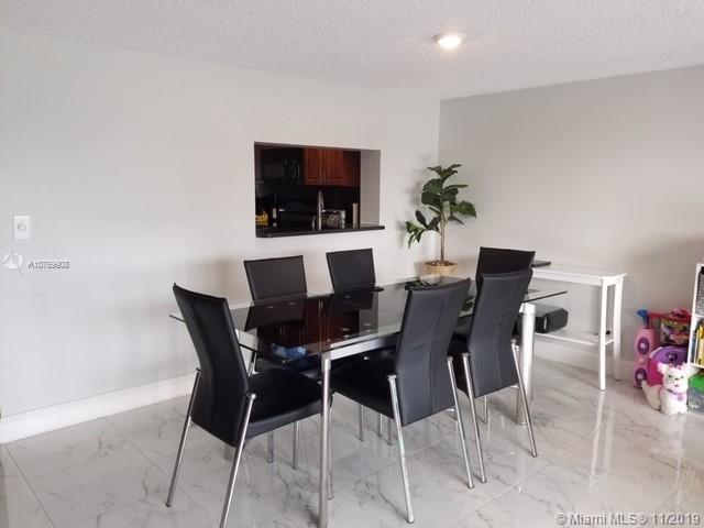Miami, FL 33179,664 NE 195th St #664