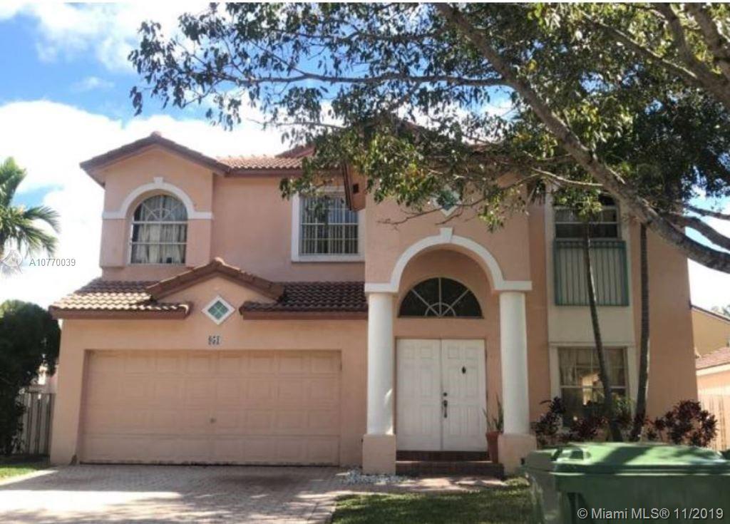 951 NW 185th Ter, Pembroke Pines, FL 33029