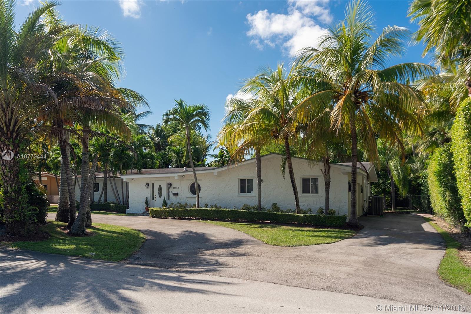13650 SW 78th Ct, Palmetto Bay, FL 33158