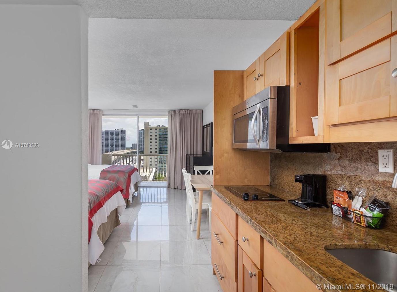 Sunny Isles Beach, FL 33160,19201 Collins Ave #732