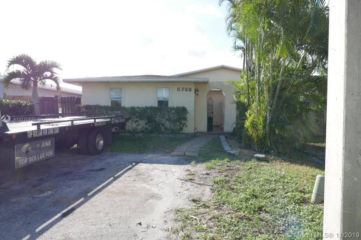 5723 SW 24th Ave, Dania Beach, FL 33312