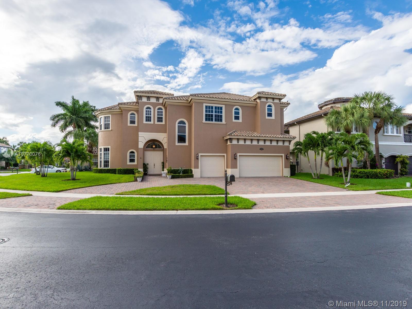 Boynton Beach, FL 33437,9940 Coronado Lake Dr