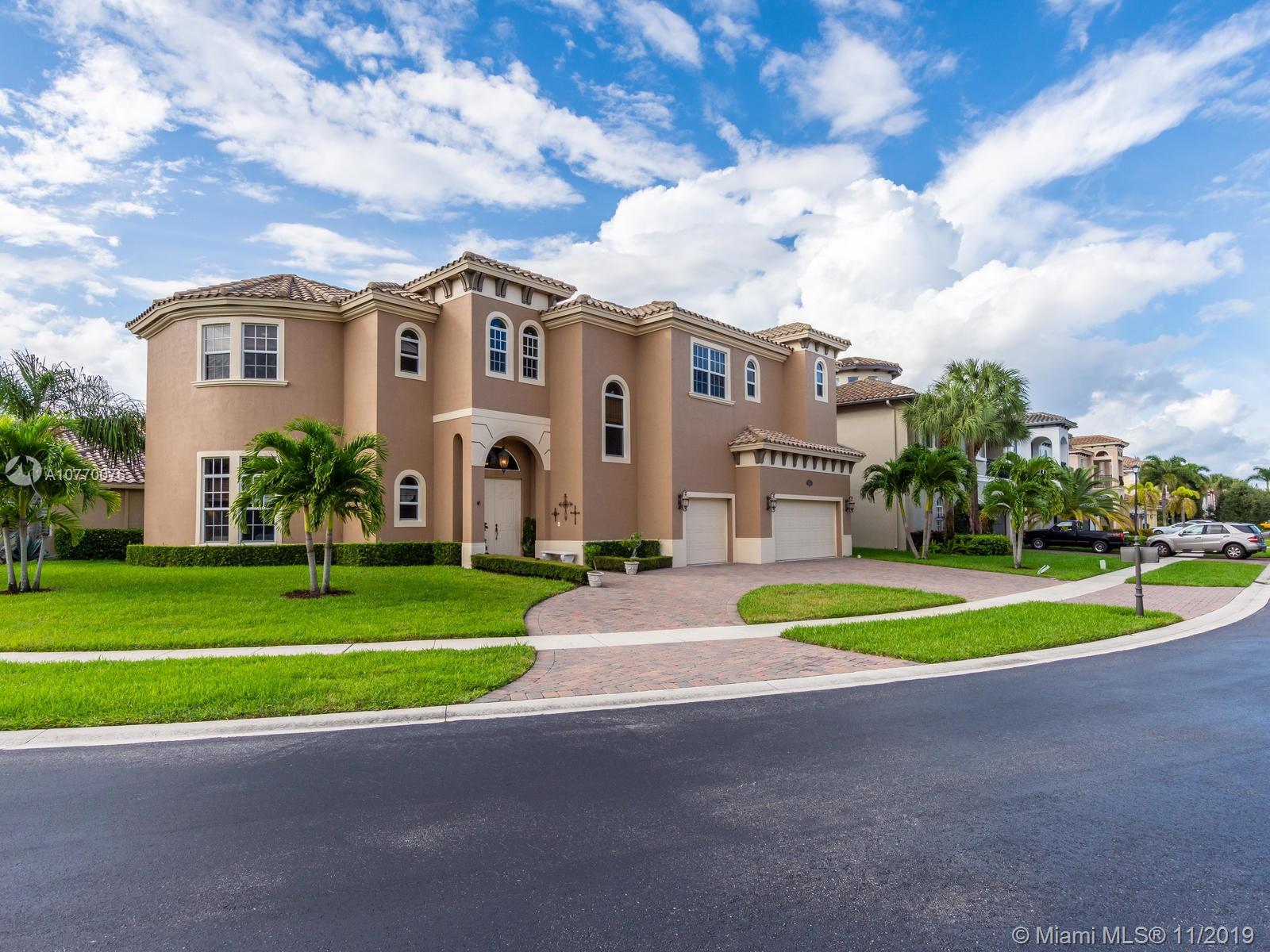 Boynton Beach, FL 33437,9940 Coronado Lake Dr