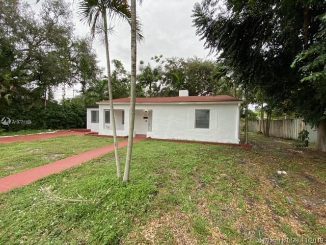 951 NE 142nd St, North Miami, FL 33161