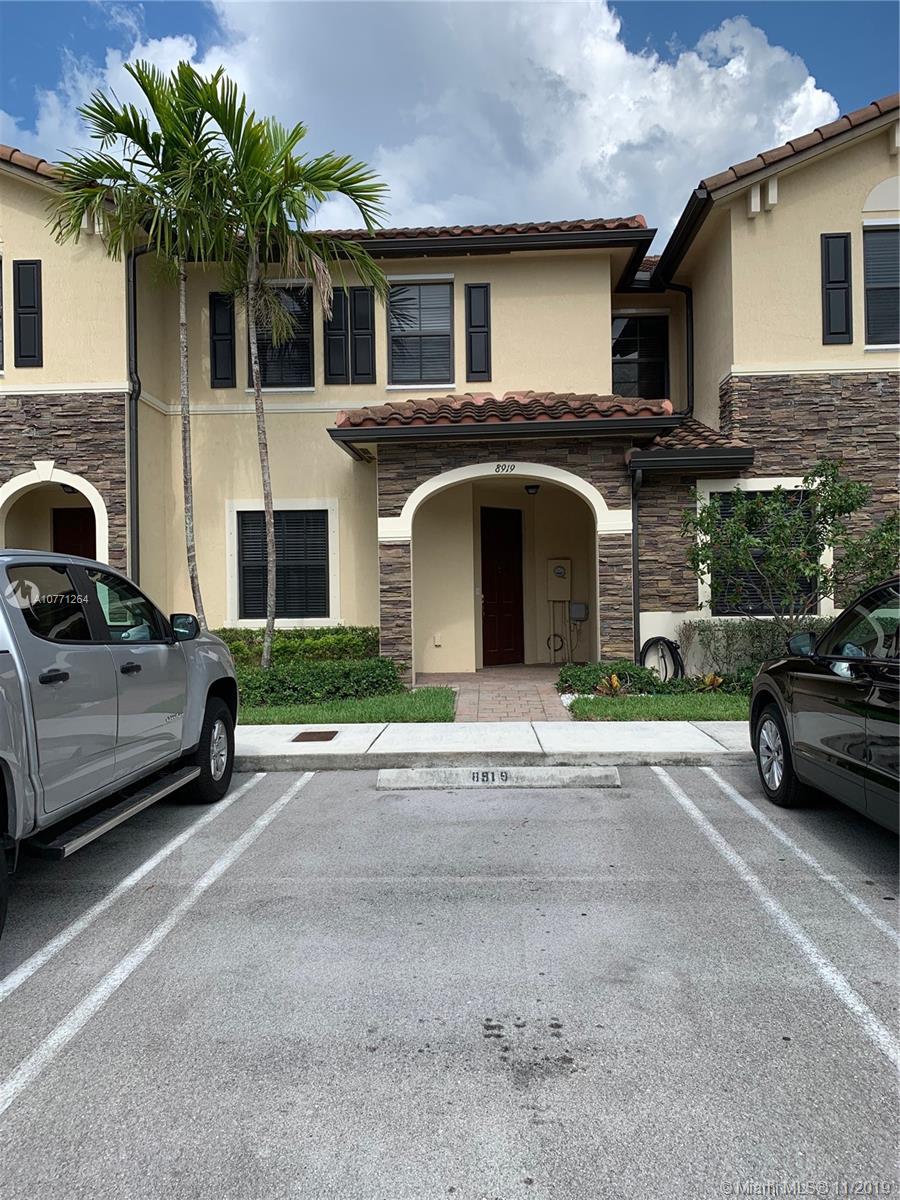 Hialeah, FL 33018,8919 W 35th Ln #8919