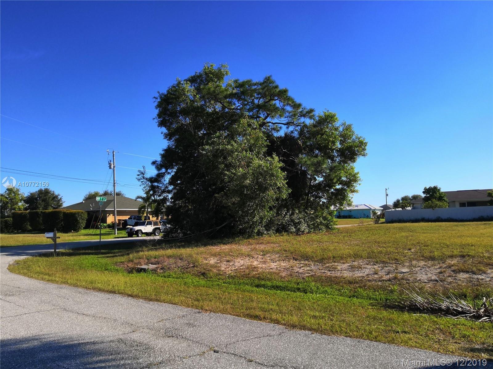 310 NW 14th, Cape Coral, FL 33993