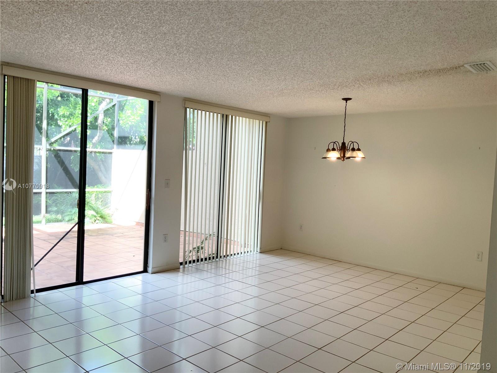 Doral, FL 33178,9966 Costa Del Sol Blvd #F-88