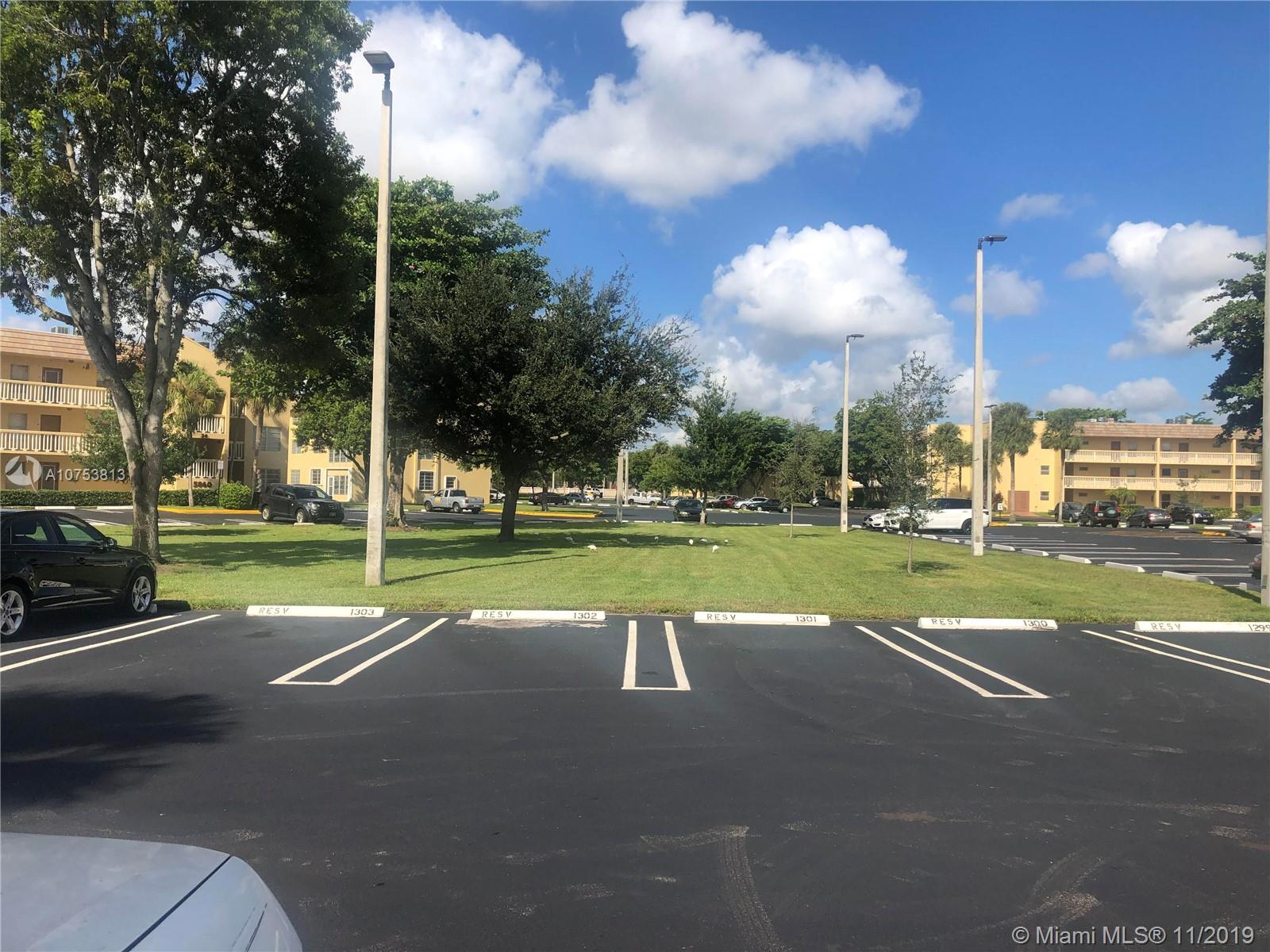 Tamarac, FL 33319,5890 NW 64th Ave #210