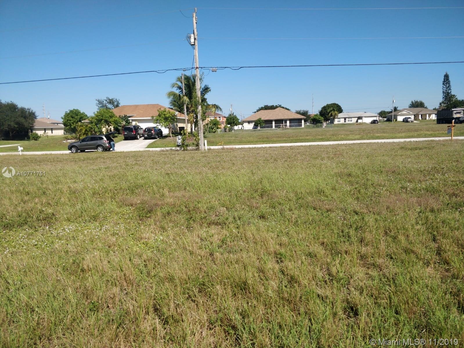 Cape Coral, FL 33993,2110 NW 6th ter